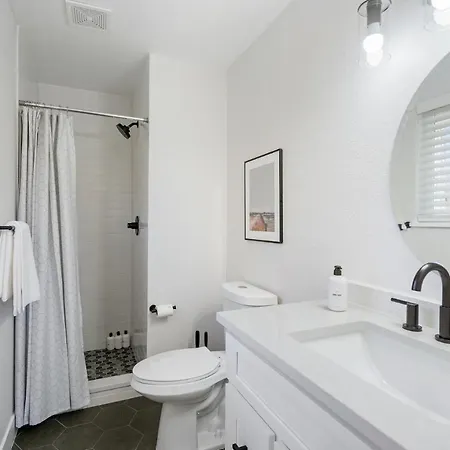@ Marbella - Spacious And Modern Home In Arvada Esterno foto