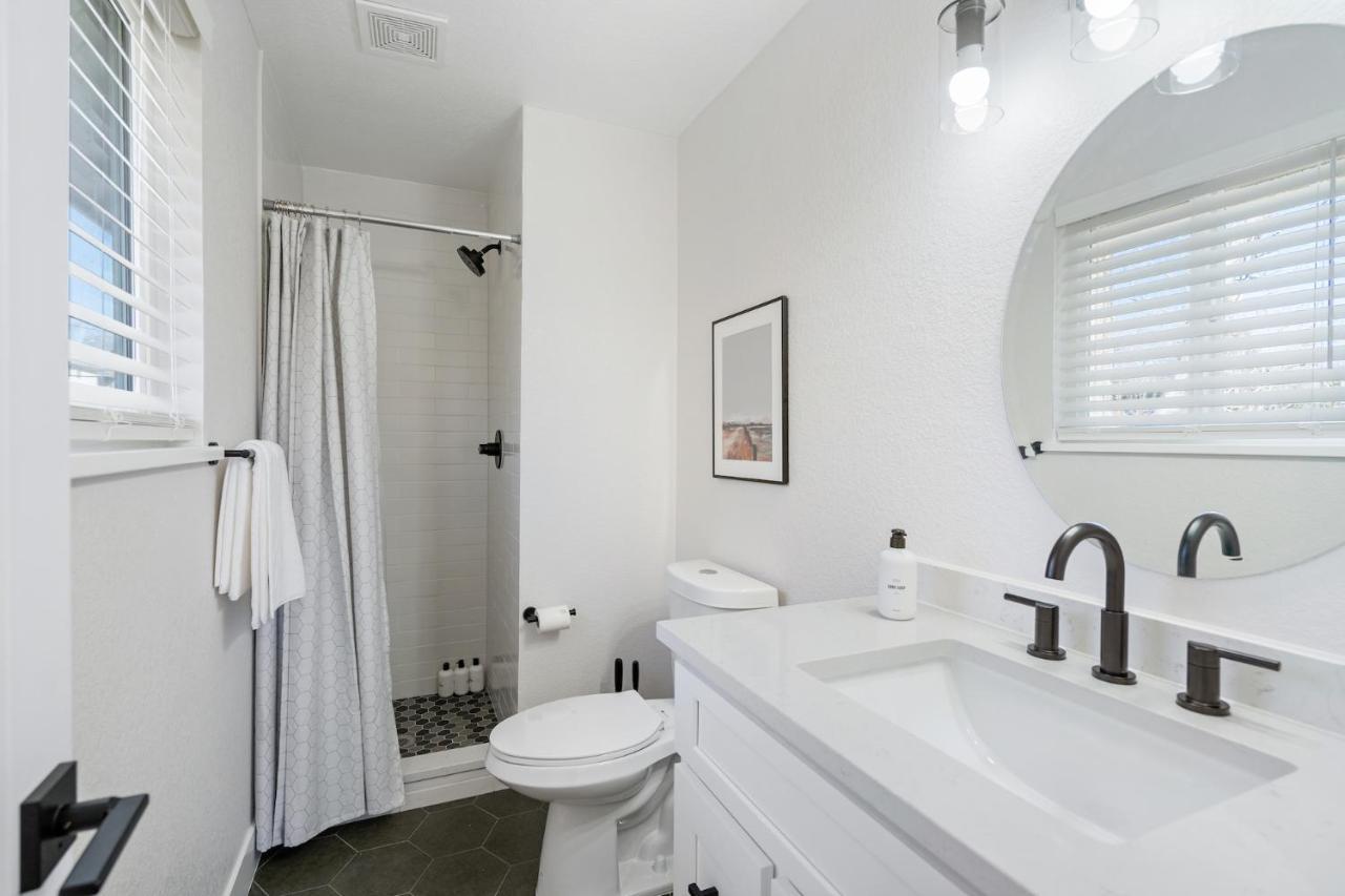 @ Marbella - Spacious And Modern In * Arvada